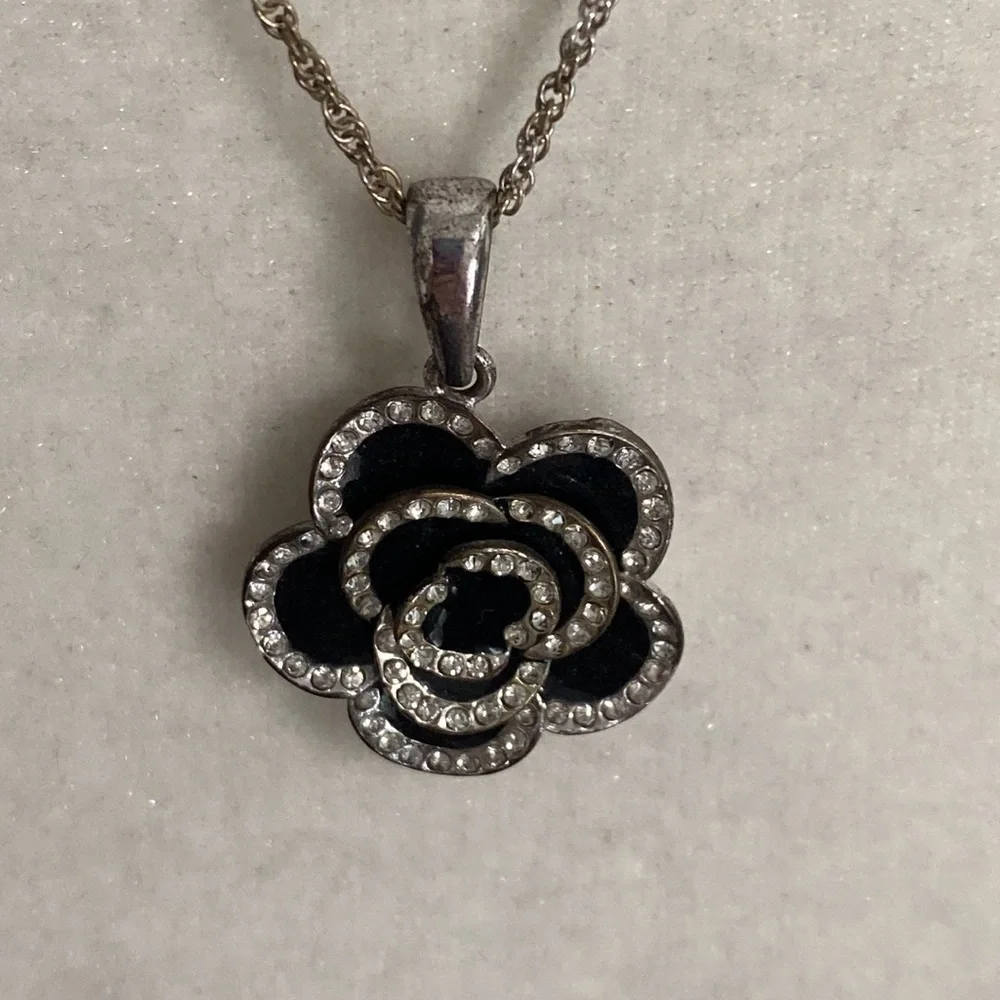 Black Camellias Flower Luxury Style Crystal Accents Necklace - Picture 8 of 11